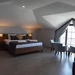 Hotel 23 3*