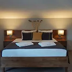 Hotel 23