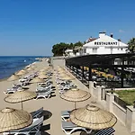 23 3* Akçay