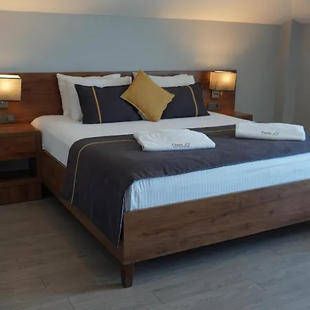 23 Hotel 3*