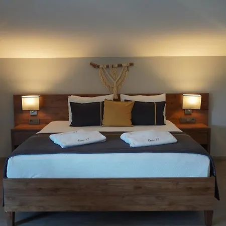 Hotel 23 3*