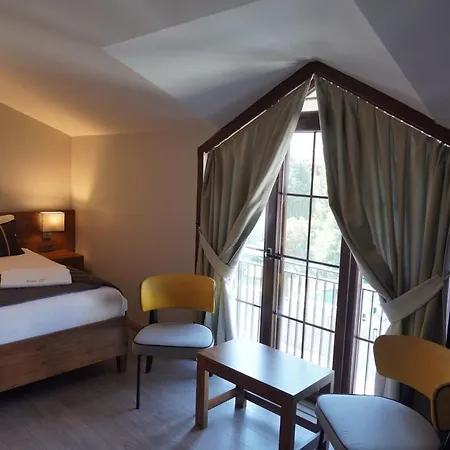 23 Hotel 3*