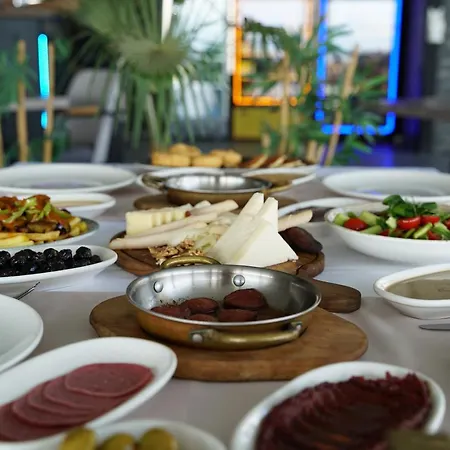 23 3* Akcay (Edremit)