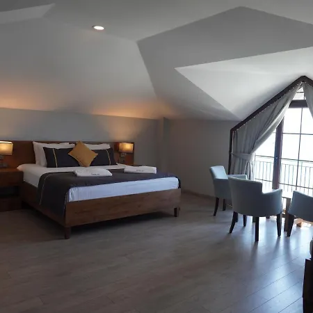 Hotel 23 3*
